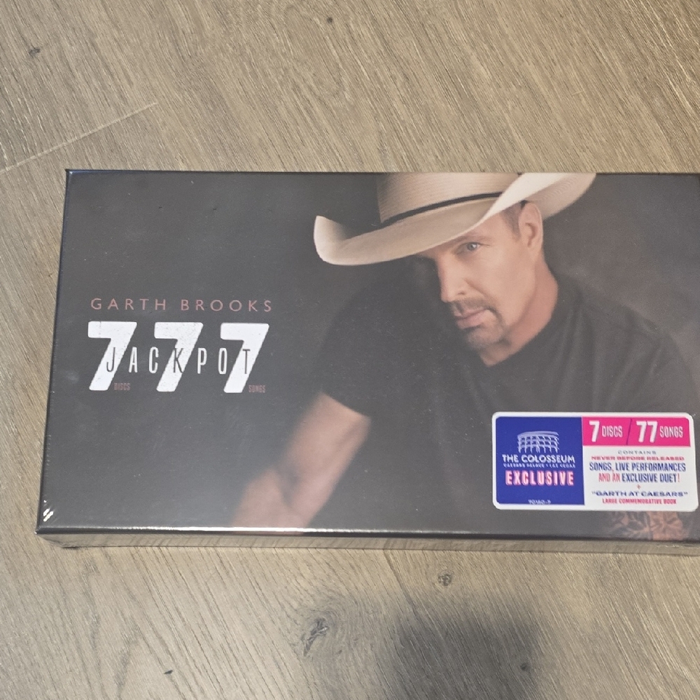 Garth Brooks CD Set